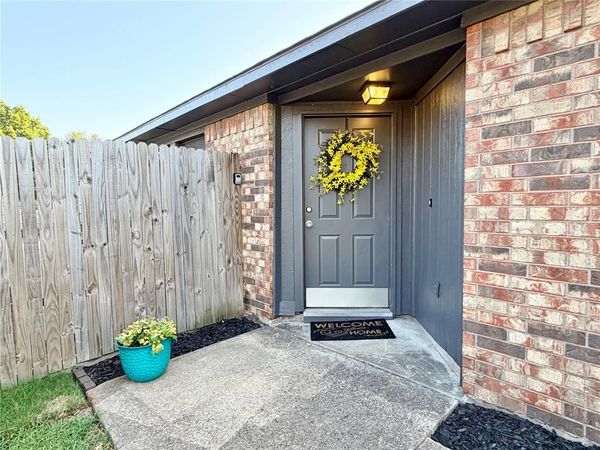 211 E Stone Circle, Wylie, TX 75098
