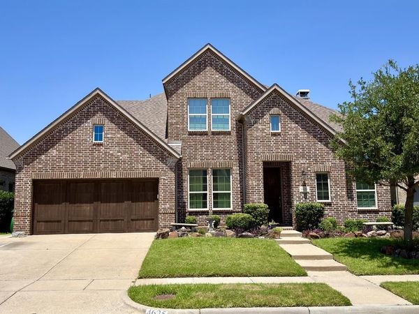 4625 Maverick Way , Carrollton, TX 75010