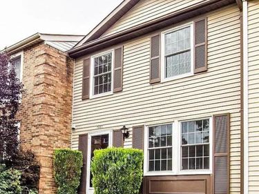 7881 TYSON OAKS CIRCLE , VIENNA, VA 22182