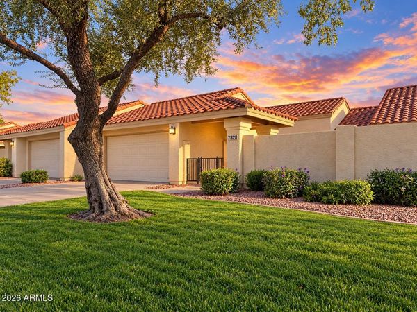 7313 S BONARDEN Lane, Tempe, AZ 85283