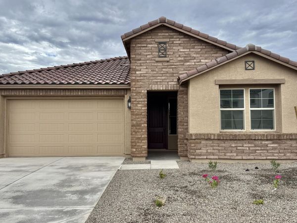 10214 W INDIANOLA Avenue, Avondale, AZ 85392