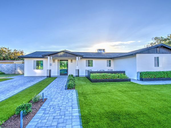 5330 N 18TH Street, Phoenix, AZ 85016