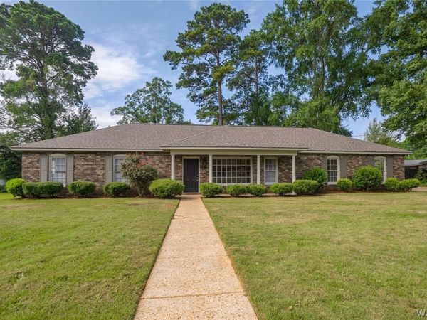 1023 53rd Street E, Tuscaloosa, AL 35405