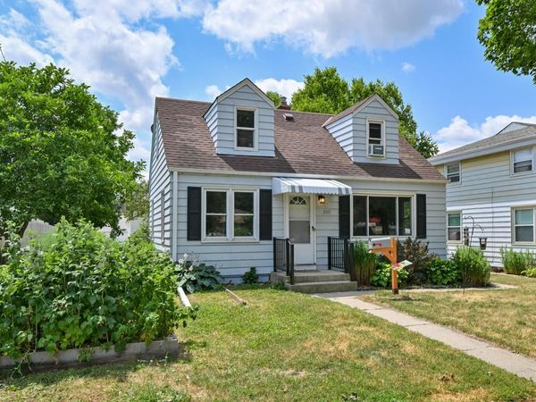 3301 E Bottsford AVENUE, Cudahy, WI 53110