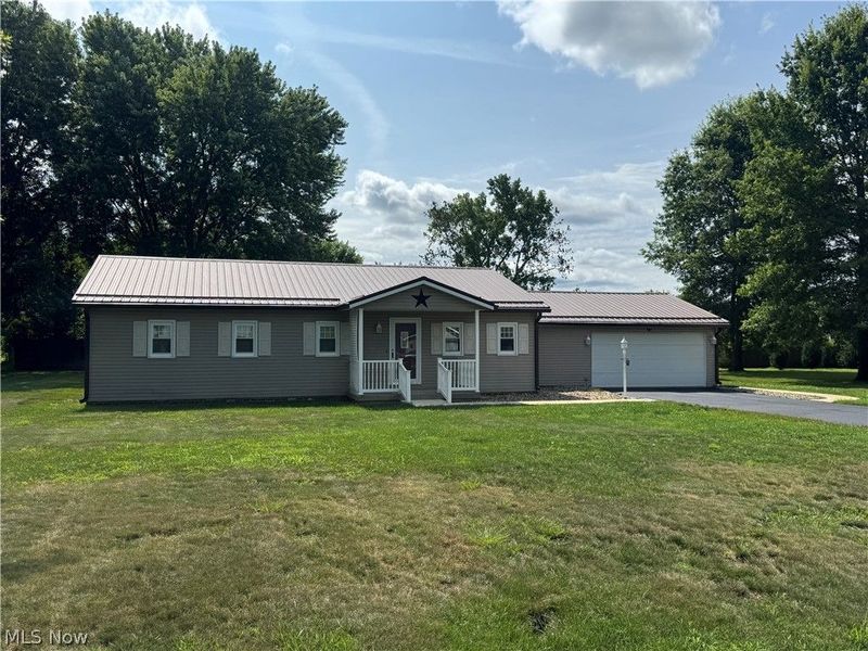 6220 Southview Drive, Nashport, OH 43830 Photo 1