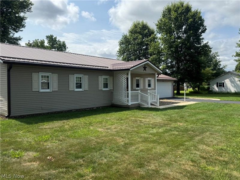 6220 Southview Drive, Nashport, OH 43830 Photo 3