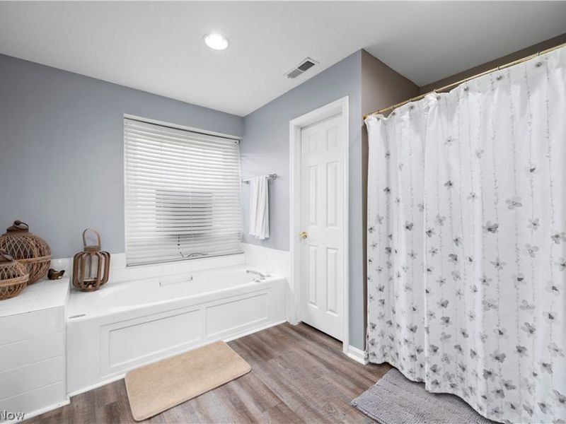 9267 Victoria Lane, North Ridgeville, OH 44039 Photo 30