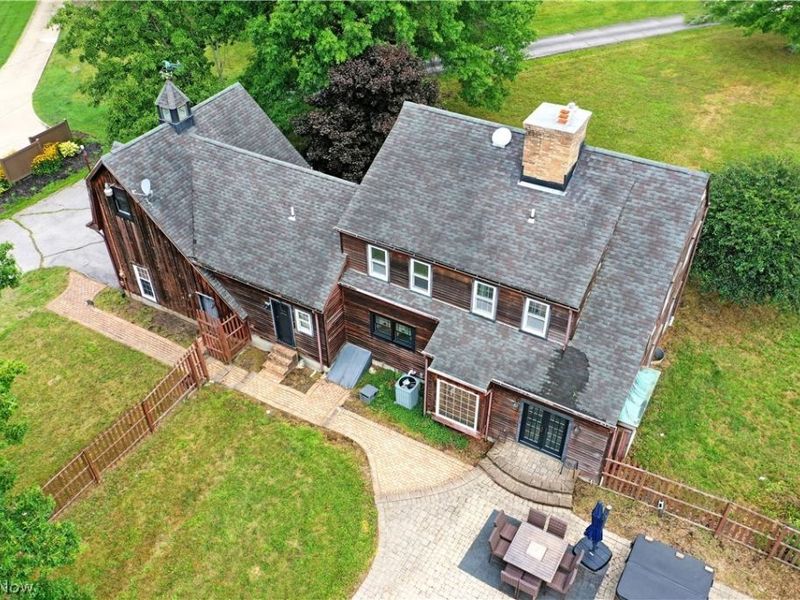 1257 Bristol Champion Townline Road NW, Bristolville, OH 44402 Photo 11