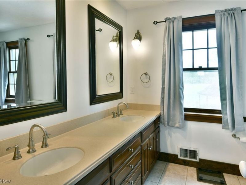 1257 Bristol Champion Townline Road NW, Bristolville, OH 44402 Photo 33