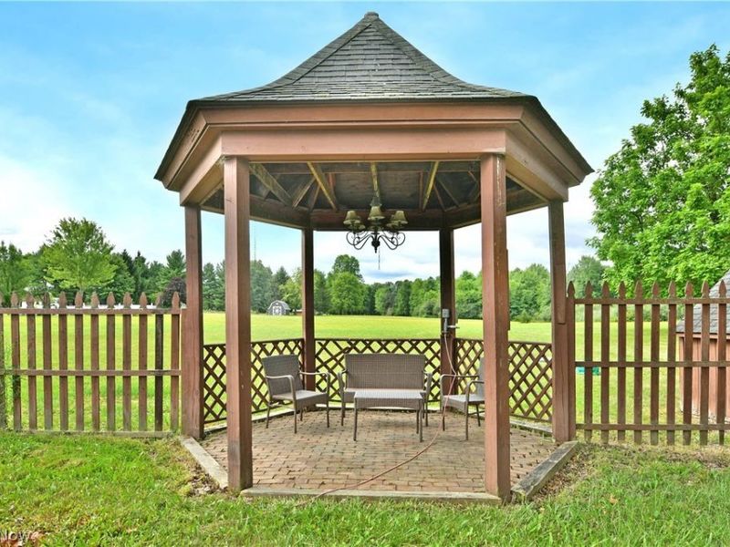 1257 Bristol Champion Townline Road NW, Bristolville, OH 44402 Photo 7