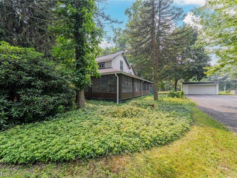 2266 Glenridge Road, Euclid, OH 44117 Photo 2