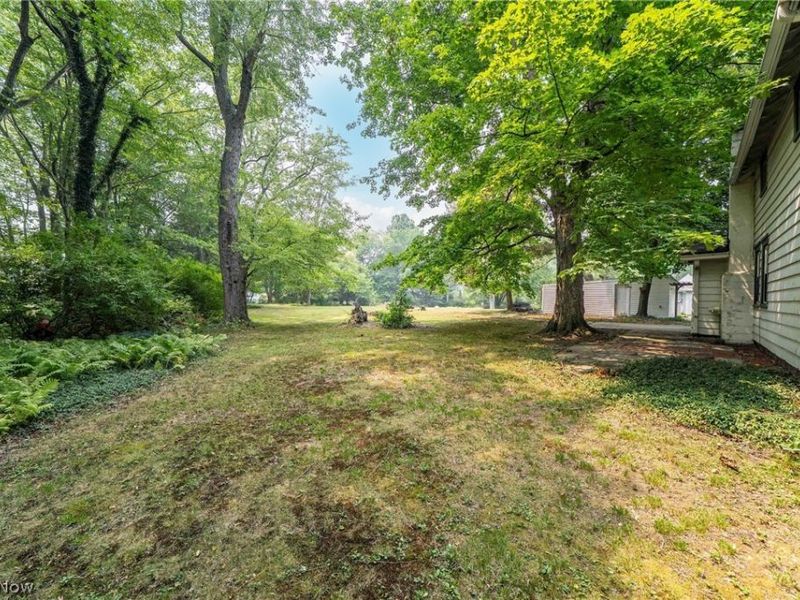 2266 Glenridge Road, Euclid, OH 44117 Photo 7