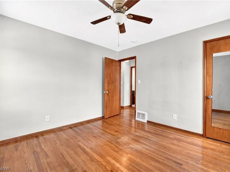1308 Hillsdale Avenue, Parma, OH 44134 Photo 18