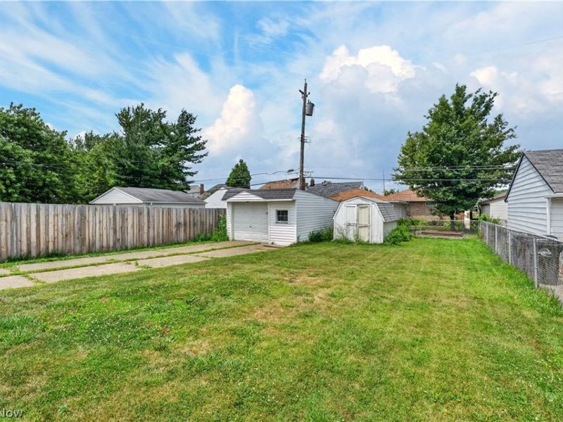 1308 Hillsdale Avenue, Parma, OH 44134 Photo 30