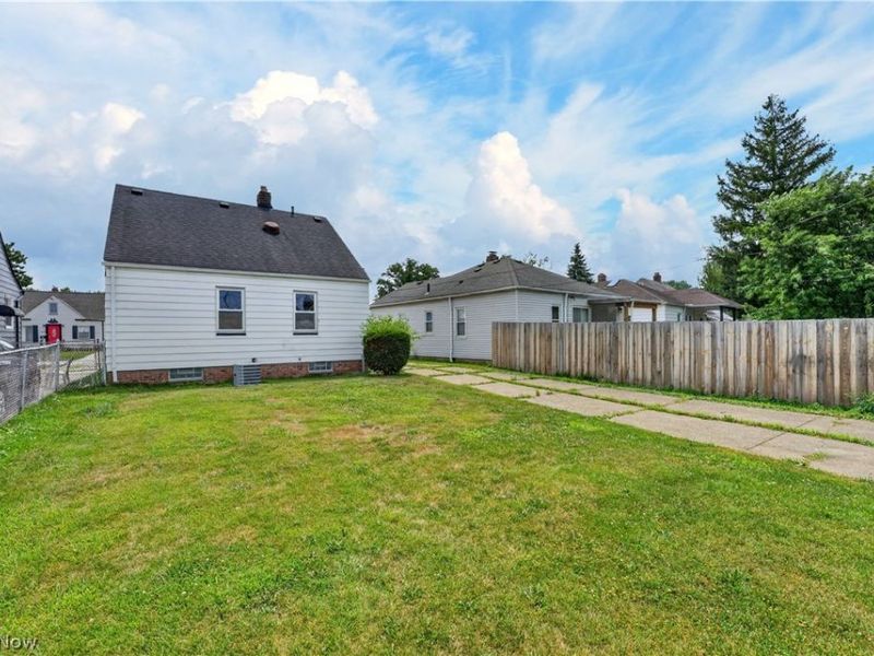 1308 Hillsdale Avenue, Parma, OH 44134 Photo 31