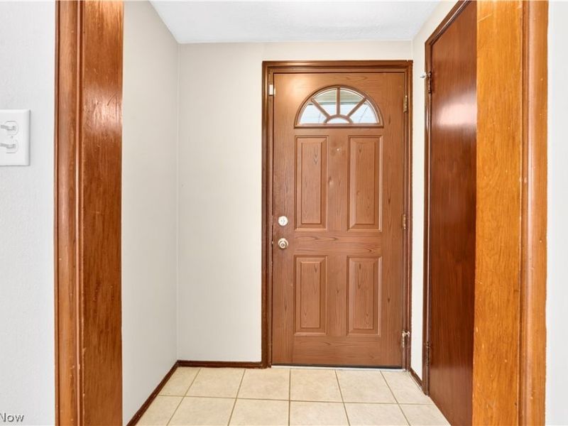 1308 Hillsdale Avenue, Parma, OH 44134 Photo 7
