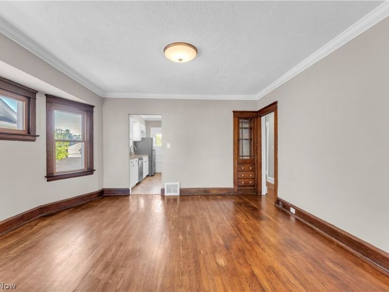 1631 Waterbury Road, Lakewood, OH 44107 Photo 13