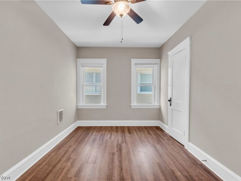 1631 Waterbury Road, Lakewood, OH 44107 Photo 24