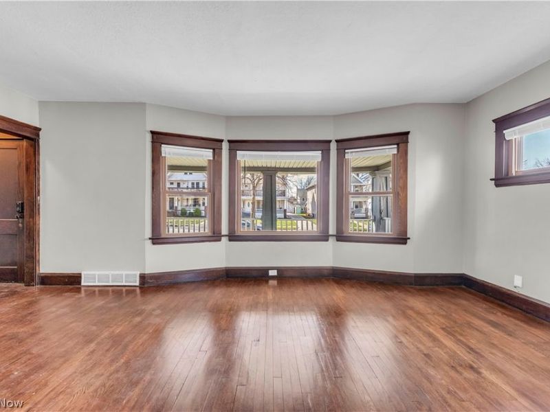 1631 Waterbury Road, Lakewood, OH 44107 Photo 33