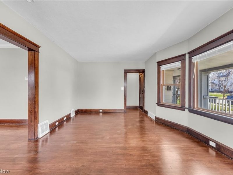 1631 Waterbury Road, Lakewood, OH 44107 Photo 34