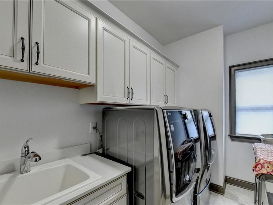 Property Image 64