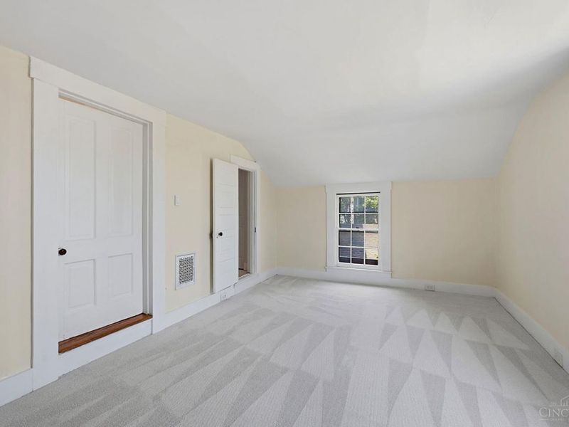 349 Tusculum Avenue, Cincinnati, OH 45226 Photo 41