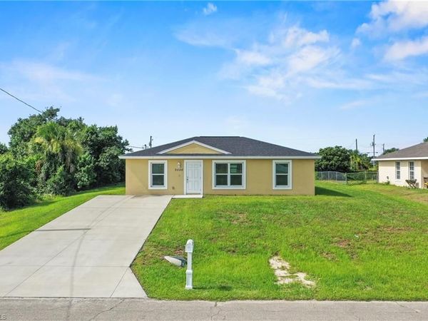9026 Maywood CIR , LABELLE, FL 33935