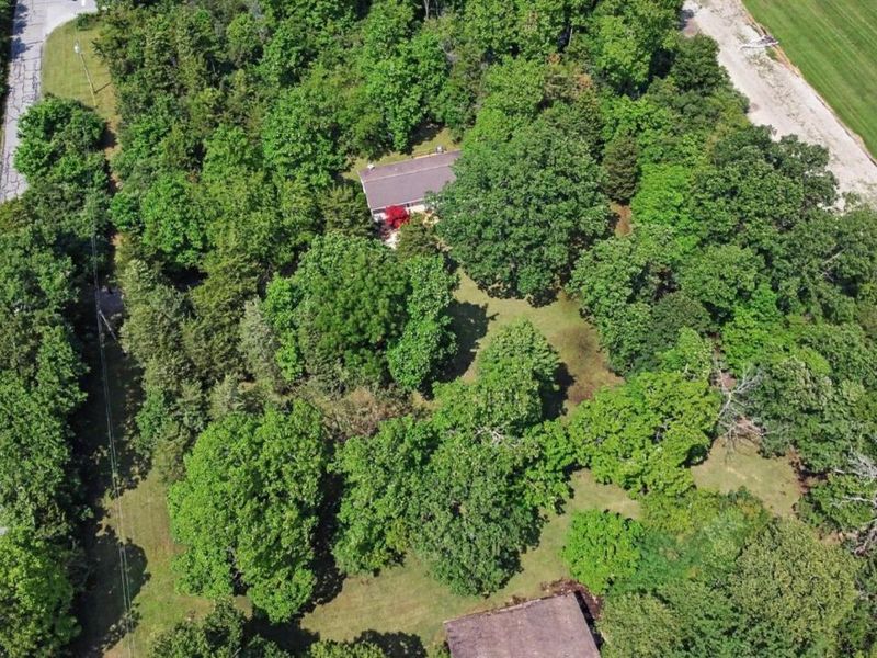 522 Monaghan Road, Kelleys Island, OH 43438 Photo 4