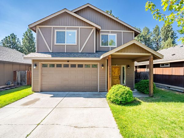20269 Knightsbridge Place, Bend, OR 97702