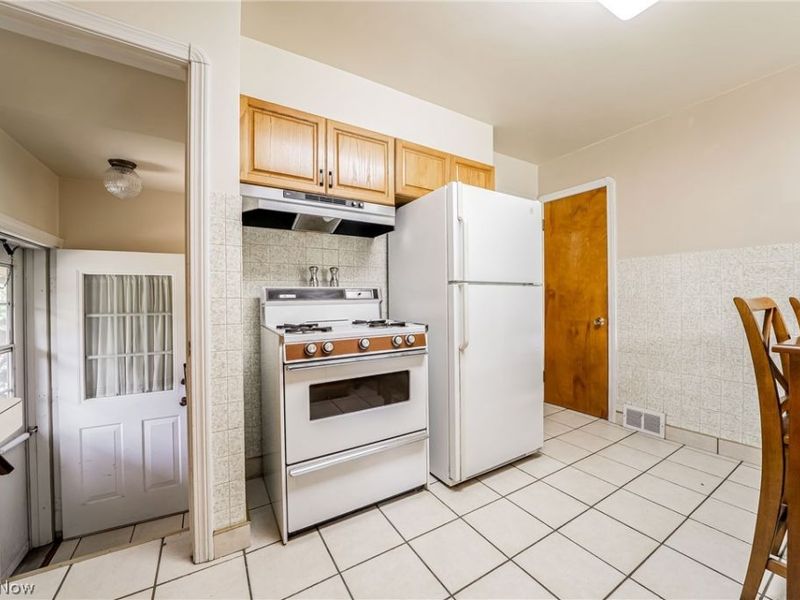 4290 Dover Center Road, North Olmsted, OH 44070 Photo 15