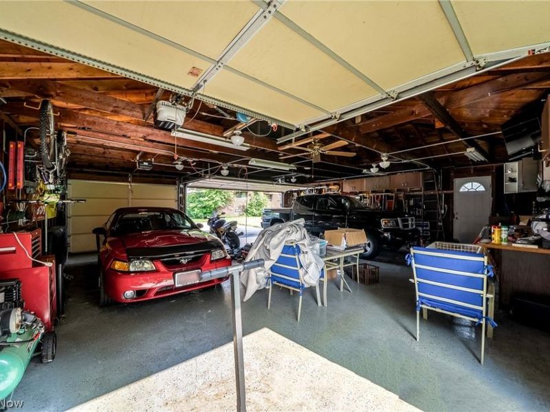 4290 Dover Center Road, North Olmsted, OH 44070 Photo 39