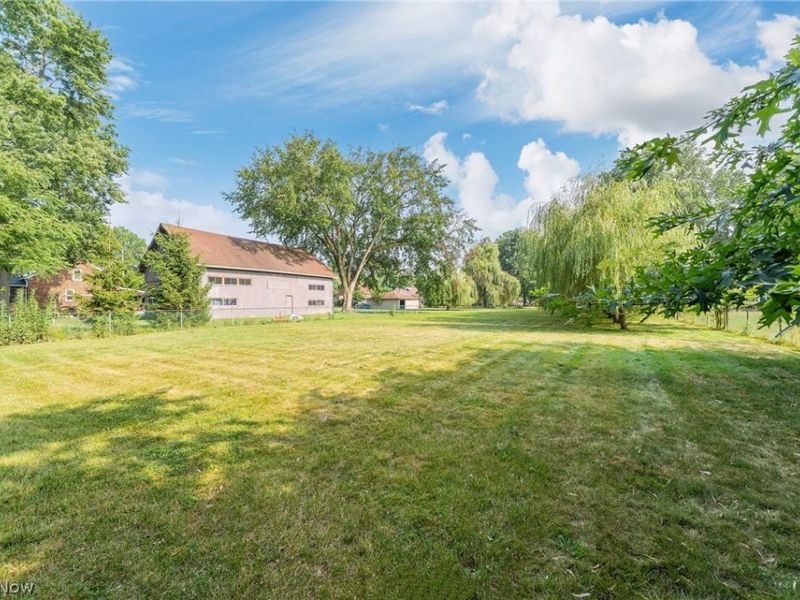 4290 Dover Center Road, North Olmsted, OH 44070 Photo 43