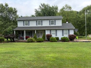 8761 Crow Drive, Macedonia, OH 44056