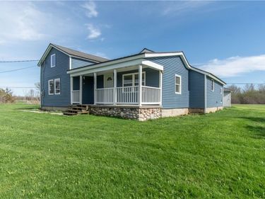 14530 Dodge Avenue , Sackets Harbor, NY 13685