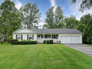 175 S Main Street , Pittsford, NY 14534