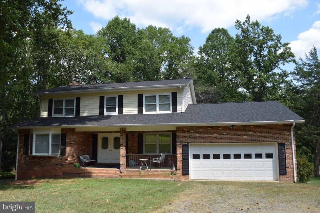 7023 Kelly Road , Warrenton, VA 20187 Main Photo