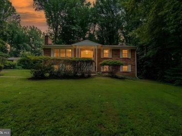 5315 SUMMIT DRIVE, FAIRFAX, VA 22030
