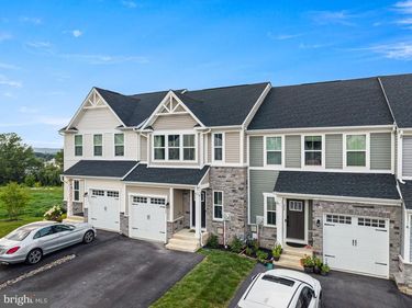 240 CHASE DRIVE, DOWNINGTOWN, PA 19335