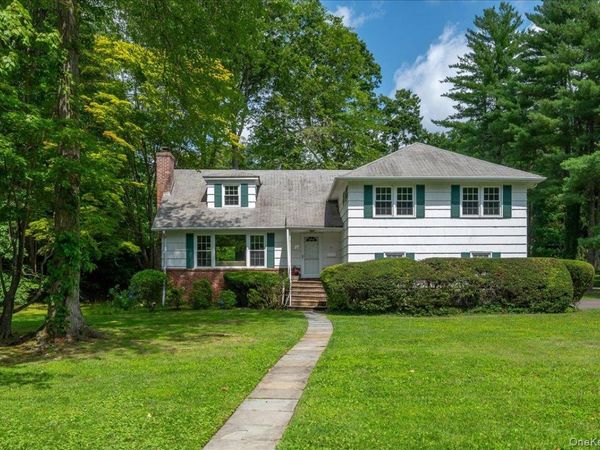 27 Meadowlark Road, Rye Brook, NY 10573