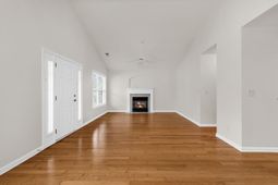 259 Vesta Dr. photo 4