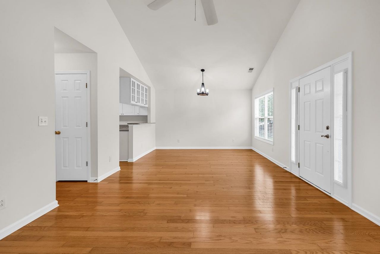 259 Vesta Dr. Photo 9