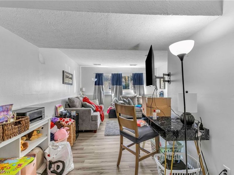 24611 Ridgeline Drive, Bedford Heights, OH 44146 Photo 6