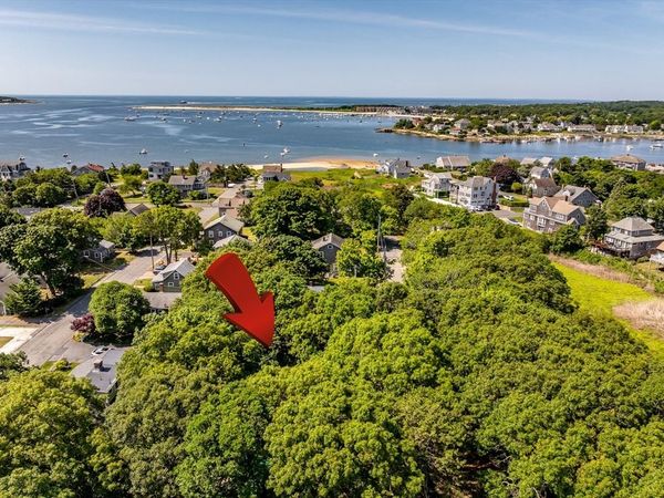 20 Park St, Yarmouth, MA 02673