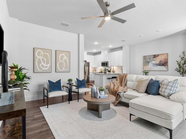 1423 Silver Marten Trail, Arlington, TX 76005