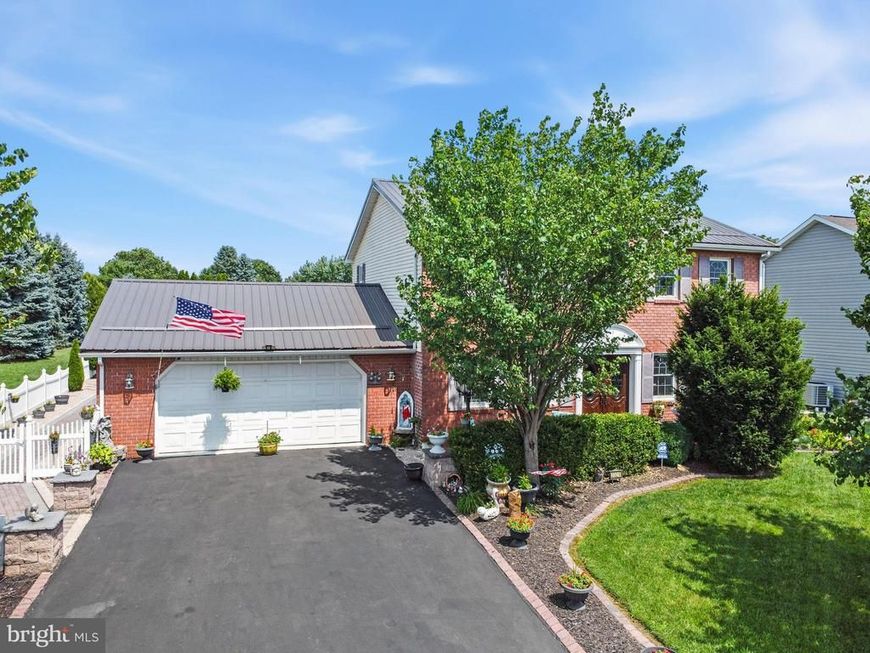 3526 Turnberry Drive , Chambersburg, PA 17202 Main Photo