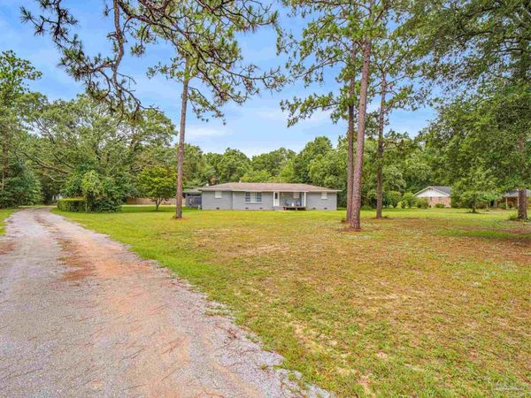 6209 Willard Norris Rd, Milton, FL 32570