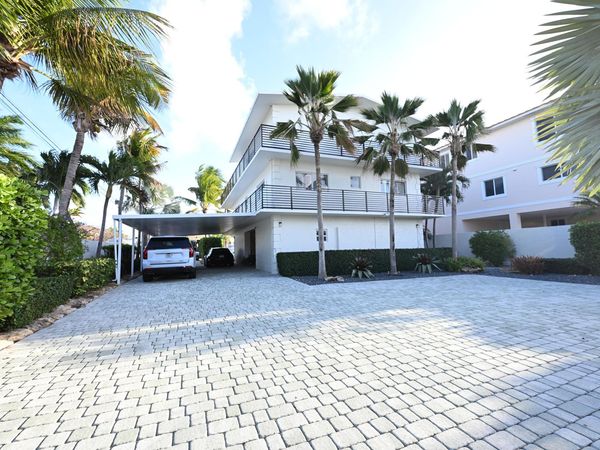 186 Atlantic Boulevard, KEY LARGO, FL 33037