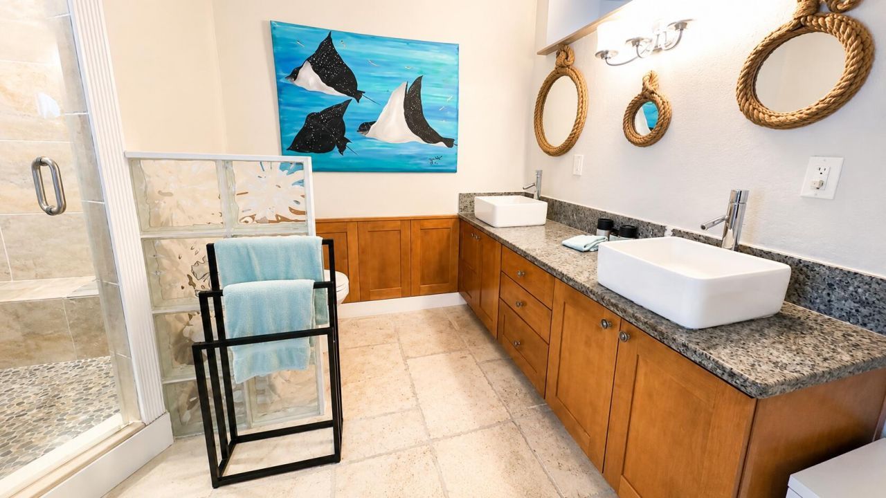 186 Atlantic Boulevard, Key Largo, FL 33037 Photo