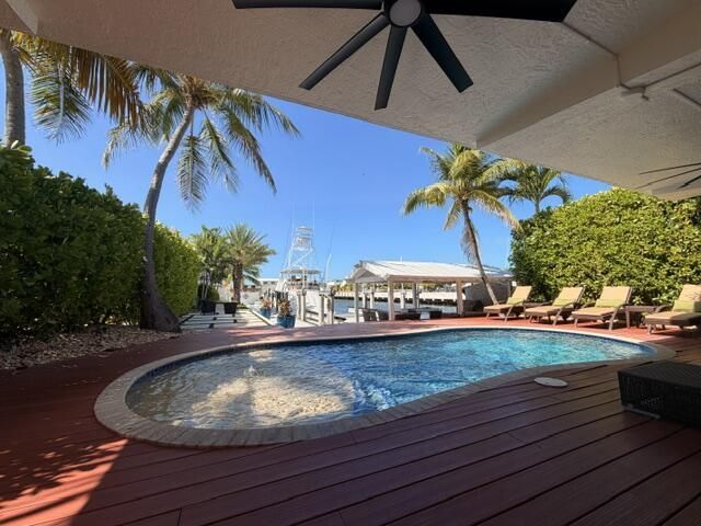 186 Atlantic Boulevard, Key Largo, FL 33037 Photo