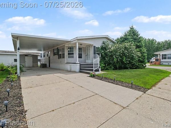 49454 Wisteria Court, Shelby Twp, MI 48315
